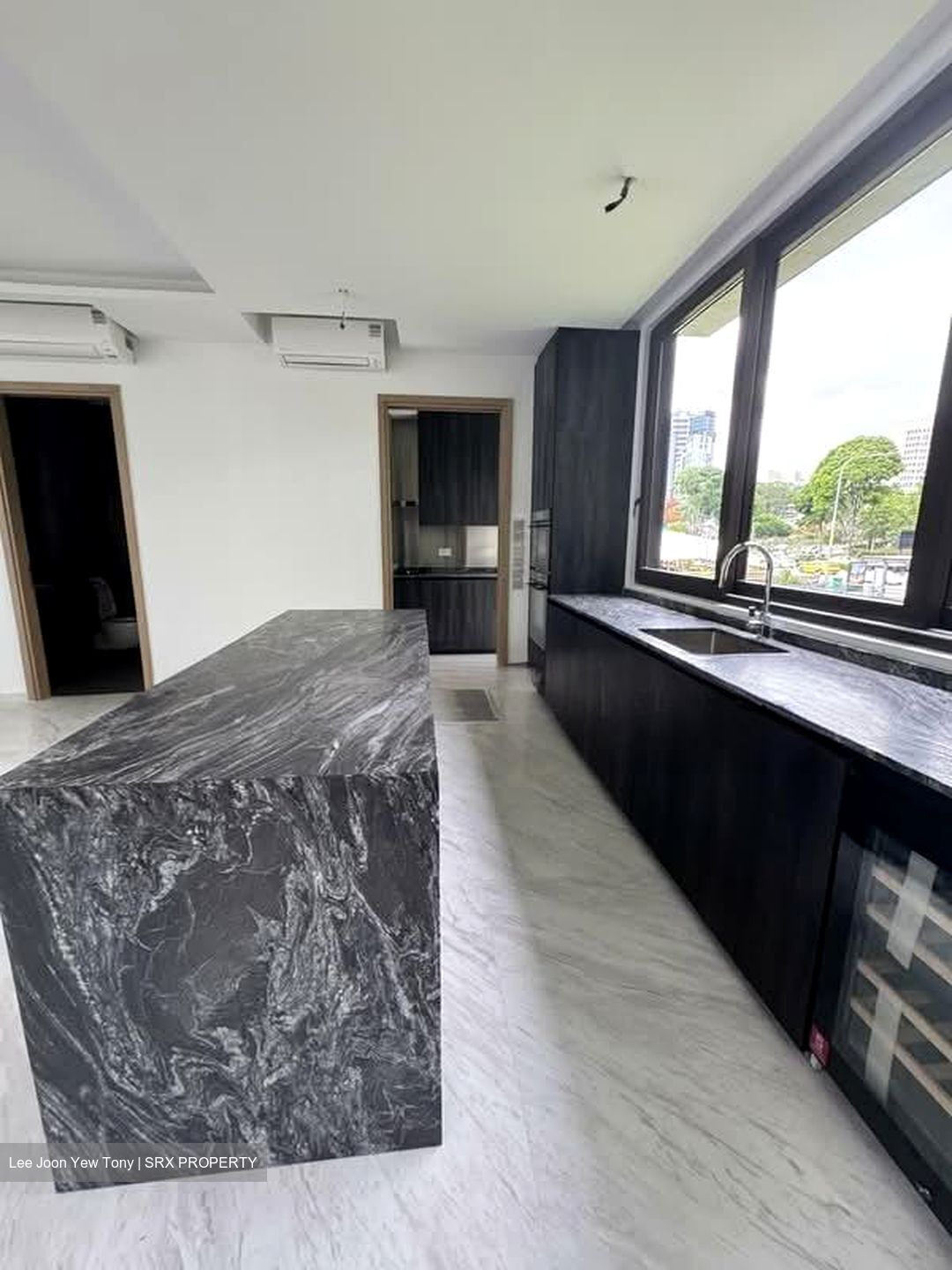Shrewsbury Road (D11), Terrace #574032611